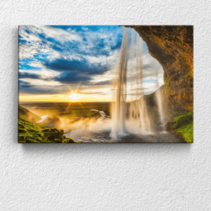 Tablou Canvas Cascadă în lumină - Diferite dimensiuni